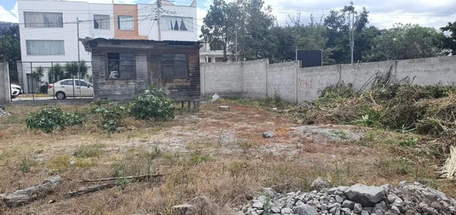 Se Vende Terreno en El Sector de Nayon — imagen 4