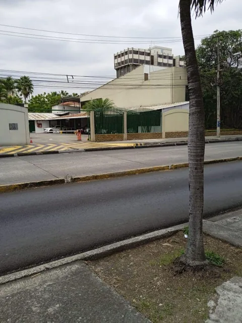 Se Vende Terreno de 240 m² en Centro de Guayaquil C. Diaz, Guayas — imagen 2