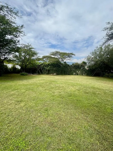 Usd 260.000. 950 m² Planos en Conjunto Sector La Vina — imagen 4