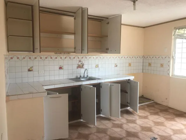 En Venta Terreno 290 Mtrs. Departamento 125 Mtrs. Solca $143.000 — imagen 3