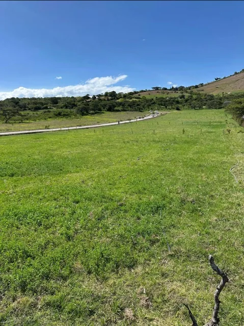 Terreno de 2000 m² en Venta, Chachimbiro, Imbabura — imagen 3