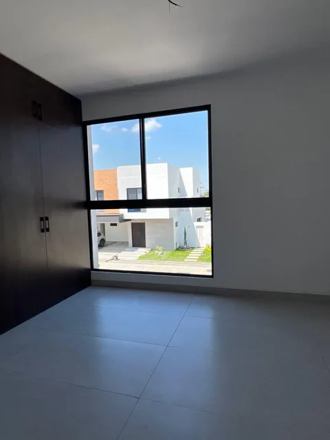 Casa de Estreno en Venta en Urb. Riona - Km 3 Samborondon, Guayas — imagen 2