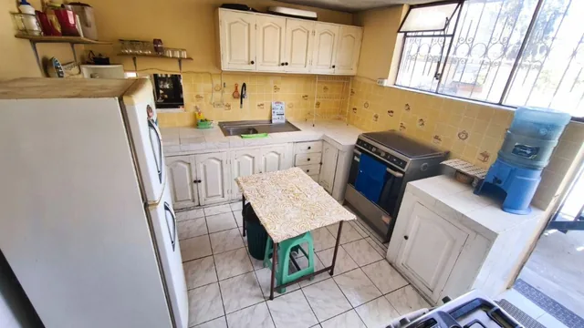 Venta Casa + Local Comercial Independiente - Norte de Quito — imagen 2