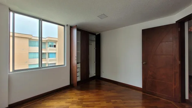 Departamento de Venta de 3 Dorm. en Santa Lucía — imagen 4