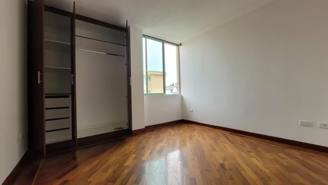 Departamento de Venta de 3 Dorm. en Santa Lucía — imagen 3