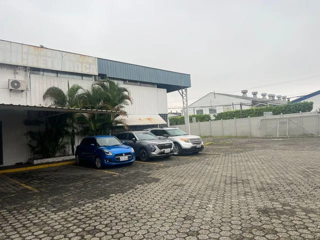 Venta 12.205.95 m² Sector Los Álamos, Norte de Guayaquil, Av C. L. Plaza Dañin y Av Elías Muñoz, Guayas — imagen 5