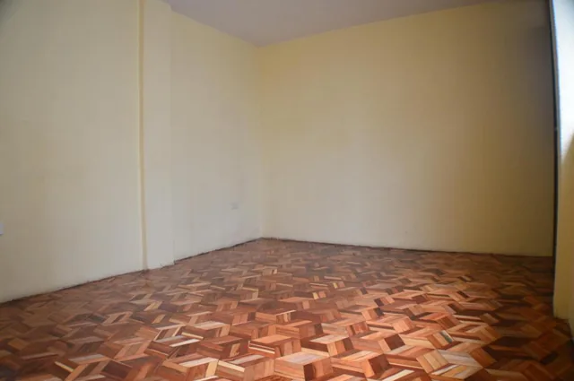Venta Casa Independiente Frente a Parque – Carapungo — imagen 2