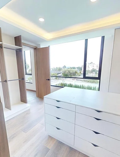 Casa en Monteserrín — imagen 3
