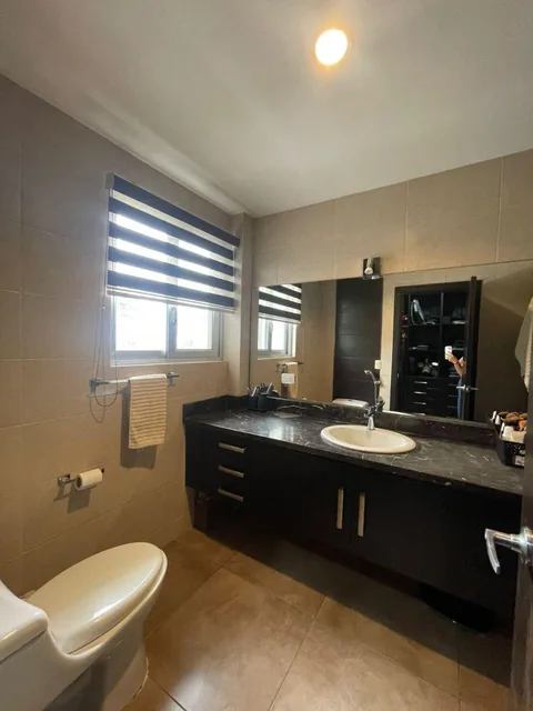 Samborondon Km 8 Urbanización Laguna del Sol Casa en Venta, Guayas — imagen 2