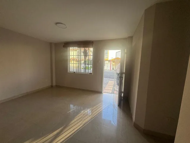 Casa de Venta en Portoviejo Sector Av Manabi, Manabí — imagen 2