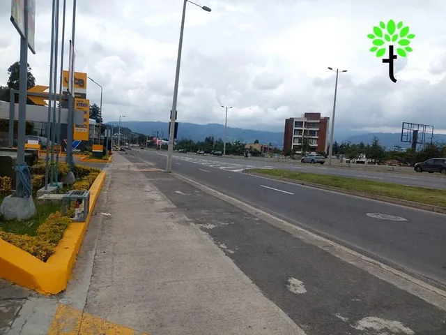 Vendo Terreno 3.292 m² Tumbaco en La Ruta Viva y Cerámica — imagen 2