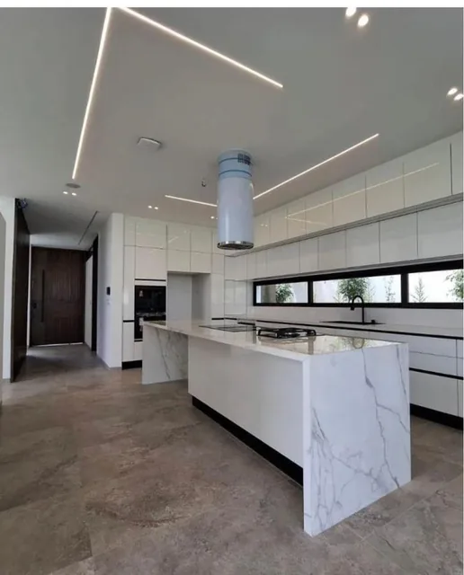 Hermosa Casa de Lujjo con 4 Habitaciones en Puembo — imagen 5
