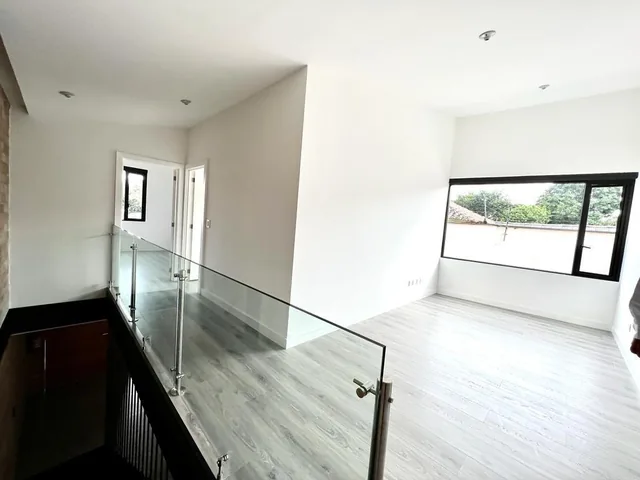 Mv - Cumbaya, Sector La Primavera en Renta Casa 178 m² 3d — imagen 5