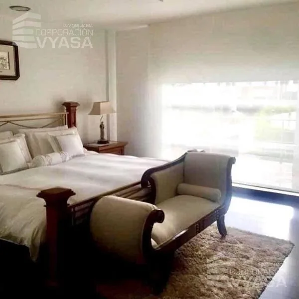 Cumbayá - Lumbisí, Casa de Venta en Urbanización de 336 m² — imagen 3