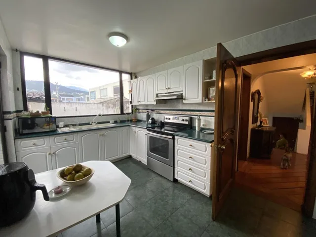 Casa de Venta en Cumbayá, La Primavera 2 — imagen 4