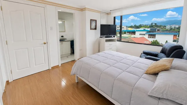 Departamento en Unión Nacional Cerca de El Bosque – 3 Dorm. y 138 m² — imagen 3