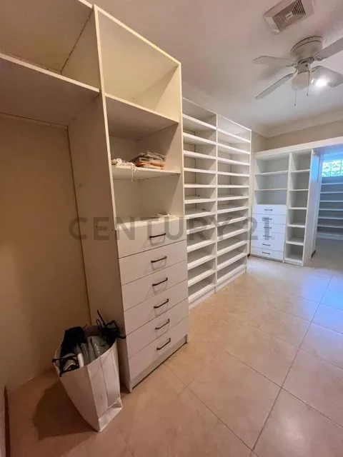 Casa de Una Planta en Puerto Azul, Guayas — imagen 3