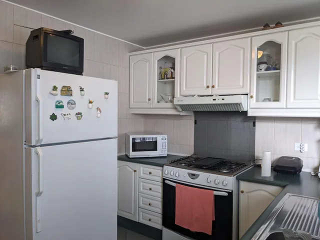 En Venta Linda Casa Cuatro Dorm. (Sector Colegio Einstein) — imagen 2
