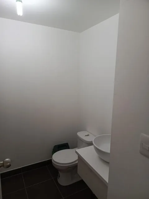 Departamento 2 Habitaciones en El Sector del Recreo, Sur de Quito — imagen 5