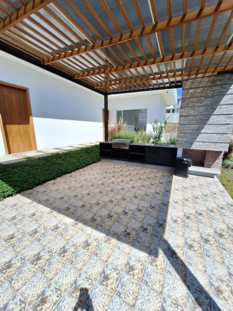 Excelente Terreno Urb. Privada de Lujo, Nayon, 195 Mil Negociables — imagen 5