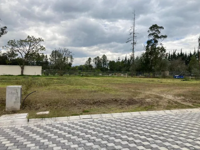 Terreno de Venta Ubicado Dentro de Urbanización Nueva en Puembo, Ideal Ubicación — imagen 2