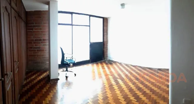 Casa de Venta - 3 Departamentos por Piso - Sector Batan Bajo — imagen 3