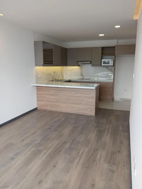 Venta Departamento Nuevo Sector Monteserrin / 1 Dormitorio / Espectacular Vista — imagen 3