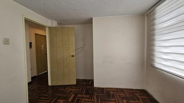 Vendo Casa Comercial en La Jipijapa a 2 Cuadras de La Estación del Metro — imagen 4