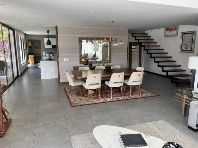 Venta de Casa en Cumbaya Sector Preferido!. Provincia de Pichincha — imagen 5