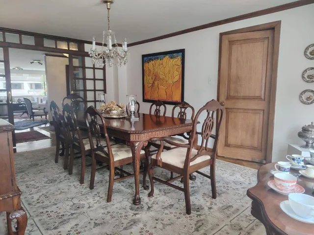 Vendo Amplio Departamento en Quito Tenis — imagen 2