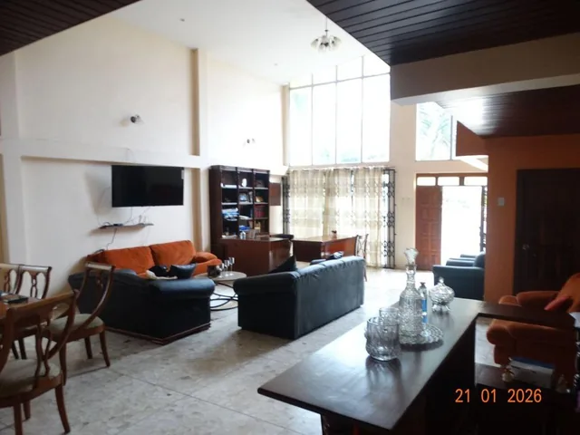 Casa con Terreno de Venta Portoviejo Zona Centro, Manabí — imagen 4