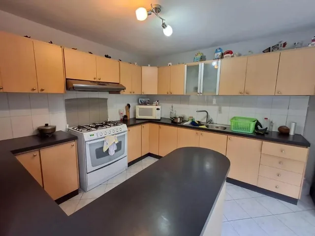 Venta - Casa - Grande - Norte - Quito - Capri 1 — imagen 3