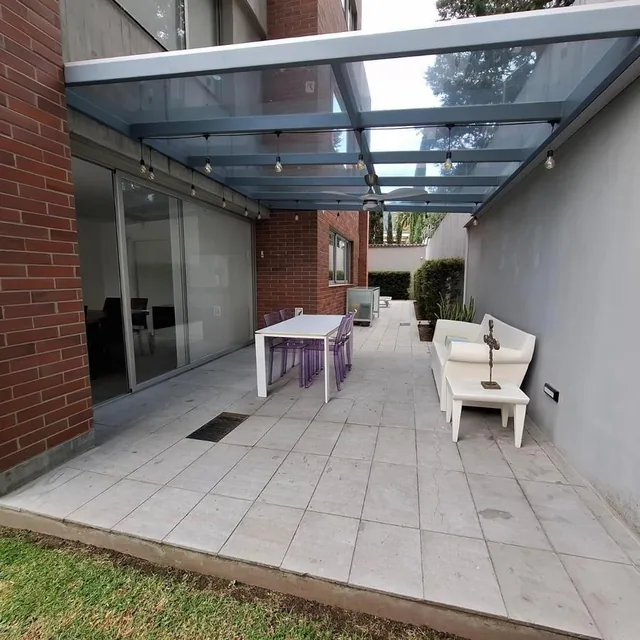 Departamento con Jardin y Acceso a Parque Privado Jardines del Este, Cumbayá — imagen 2