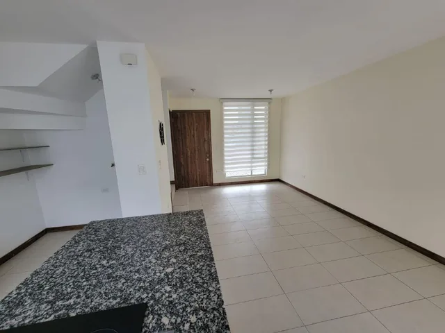 Casa de Venta en El Sector El Arenal en Tumbaco de 80 m con Patio — imagen 5
