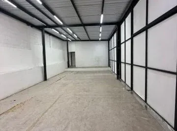 Terreno con Bodega en Renta, Azuay — imagen 3