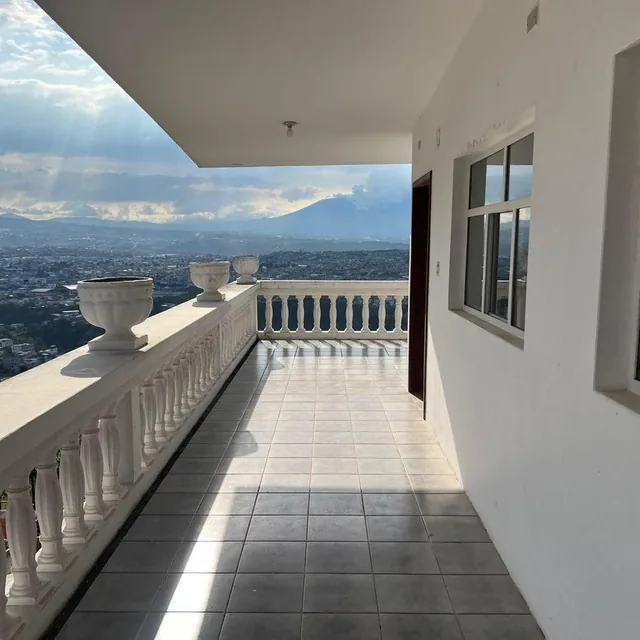 Hermosa Casa en Venta, Quinta Olivo Alto, Imbabura — imagen 2