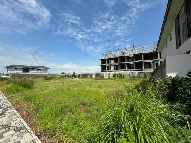 Terreno en Venta en La Urbanizacion Cantabria Isla Mocoli - Samborondon, Guayas — imagen 4