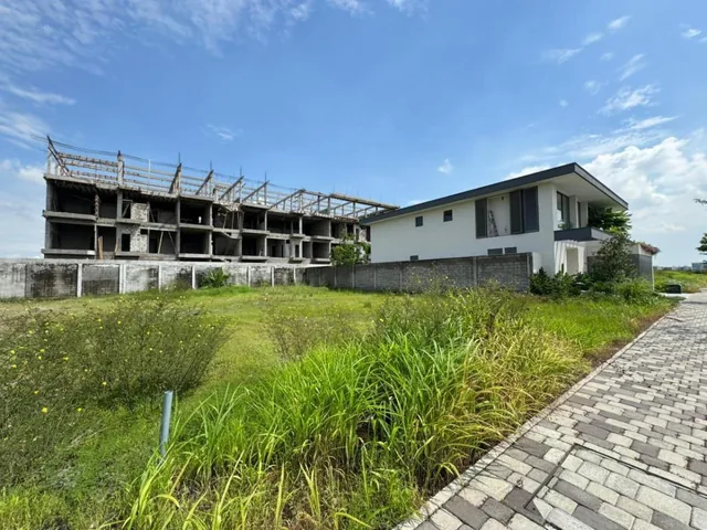 Terreno en Venta en La Urbanizacion Cantabria Isla Mocoli - Samborondon, Guayas — imagen 2