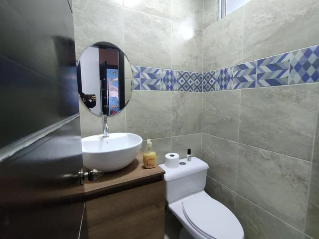 Departamento Amoblado de Venta en Crucita, Manabí — imagen 4
