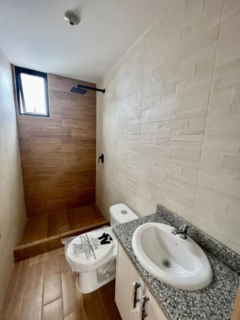 Sector Puembo, en Venta Hermosa Casa de Dos Pisos a Estrenar 3d 116 m² (Mv) — imagen 5