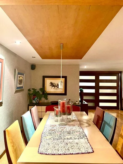 Urb. Sierra del Moral - Vendo Exclusivo Departamento de 4 Dorm. + Jardín — imagen 3