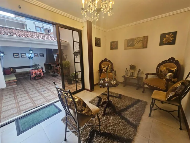Rento o Vendo Bella Casa Amoblada en Rio Sol, Azuay — imagen 2