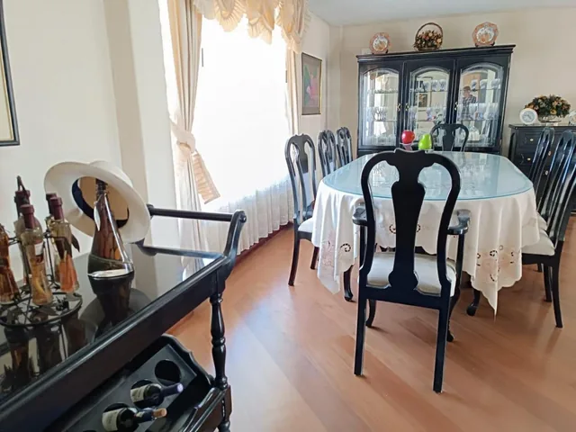 Real Audiencia, Casa Grande con Ingresos — imagen 4
