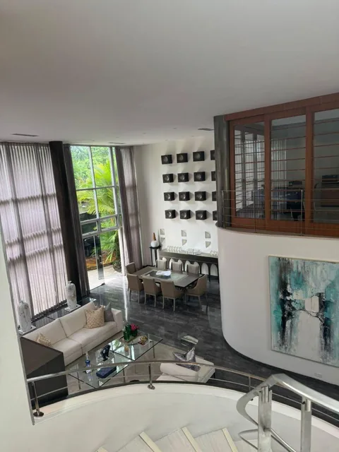 Casa con 3 Recámaras en 700 m² en Venta y Alquiler, Amoblada Samborondón, Guayas — imagen 4