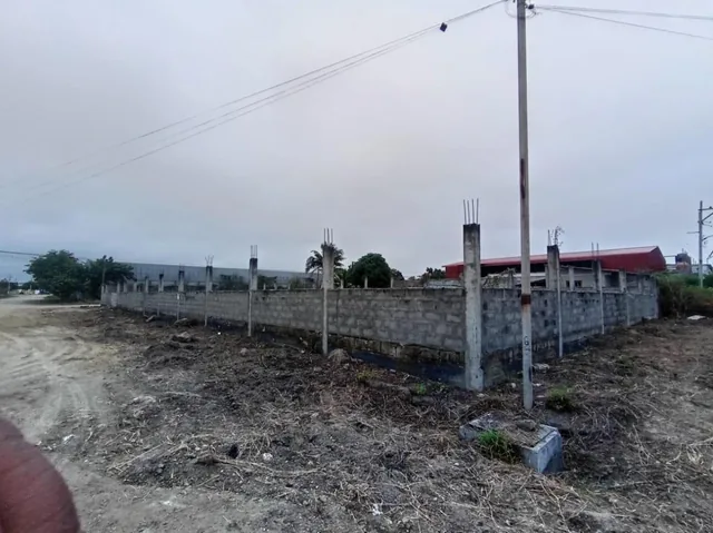 Venta de Terreno Comercial Industrial en La Libertad — imagen 5