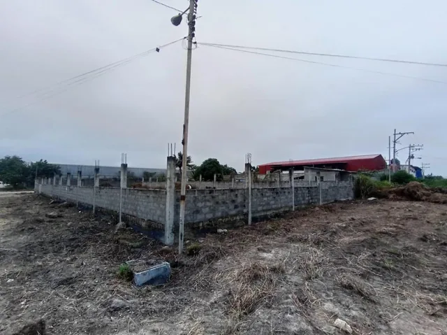 Venta de Terreno Comercial Industrial en La Libertad — imagen 4