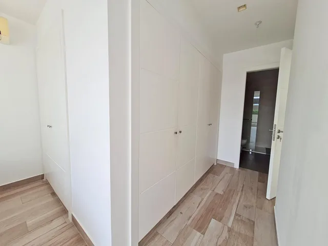 Departamento en Venta o Alquiler 1er Piso Alto - Edif. Spazio Puerto Santa Ana, Guayas — imagen 4