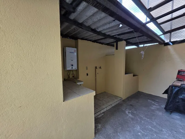 Amplio Departamento de Venta Planta Baja con Patio Sector Cofavi Supermaxi — imagen 2