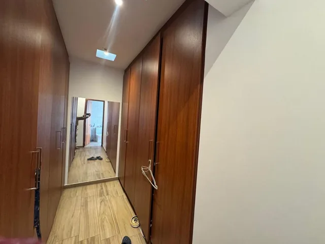 Venta de Casa en Cumbaya - 650 m² — imagen 3
