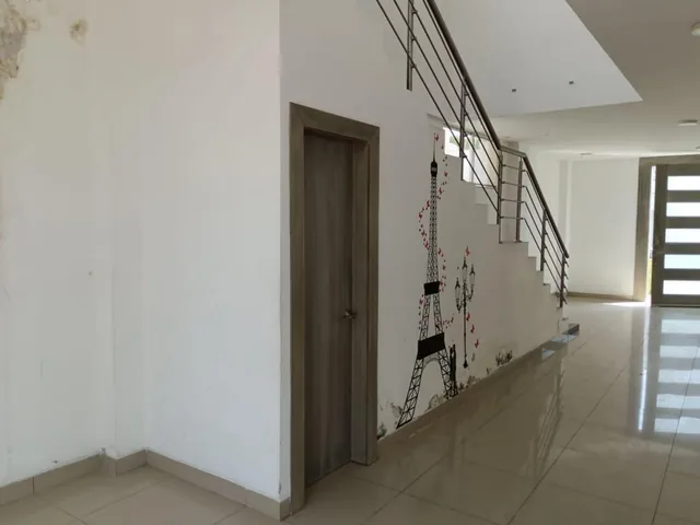 Casa de Venta en La Urb. Santa María de Casa Grande, 3 Dorm., Piscina, Guayas — imagen 3